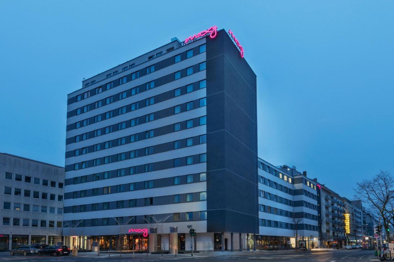 Moxy Duesseldorf City Exterior photo